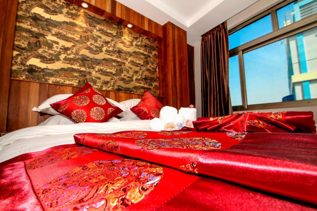 Gemsy Hotel Янгон Екстериор снимка