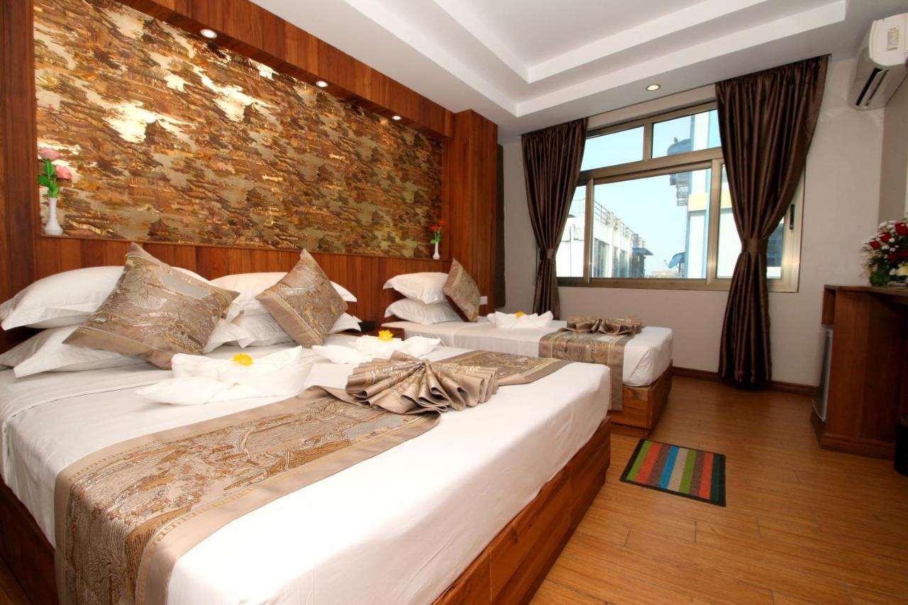 Gemsy Hotel Янгон Екстериор снимка